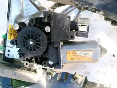 Автозапчасти б/у мотор переднего левого стекла за audi a4, b5 1994.11 - 1999.09 1.6 74kw 1994.11 - 2000.10 ссылки oem iam 