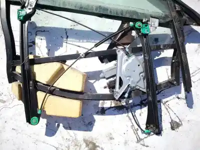 Second-hand car spare part passenger side right window regulator for audi a4 avant (b5) 1.9 tdi oem iam references 8d0837398c