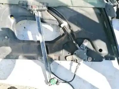 Pezzo di ricambio per auto di seconda mano alzacristalli anteriore destro per audi a6 avant (c4) 2.5 tdi riferimenti oem iam 