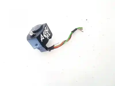 Pezzo di ricambio per auto di seconda mano Controllo Specchio per AUDI A3 (8L) 1.9 TDI Ambition Riferimenti OEM IAM 8D0959565A  