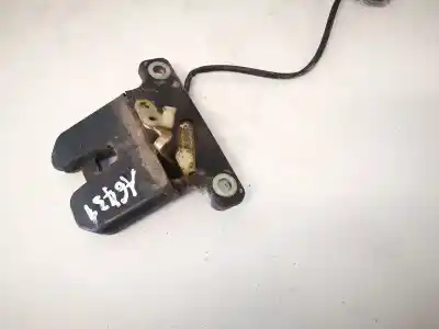 Pièce détachée automobile d'occasion coffre / serrure de porte pour audi 80 avant 1.9 tdi références oem iam 