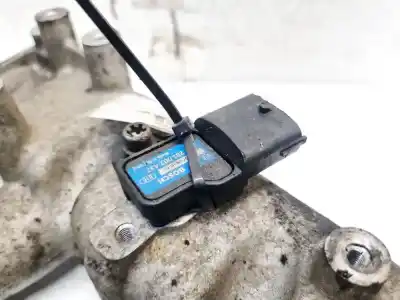 Peça sobressalente para automóvel em segunda mão sensor de pressão por opel zafira b 1.9 cdti referências oem iam 0281002437  