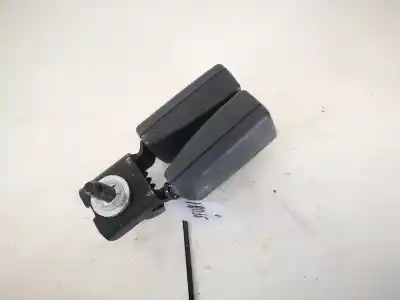 Second-hand car spare part center rear seat belt buckle for opel zafira b 1.9 cdti oem iam references 13132409