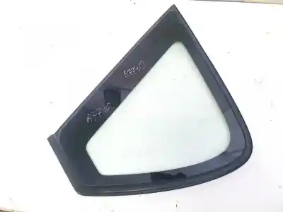 Pezzo di ricambio per auto di seconda mano vetro di custodia posteriore sinistro per toyota corolla (e11) 2.0 d-4d linea sol riferimenti oem iam 