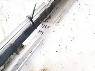 Автозапчастина б/у опора / направляюча розсувних дверей для lancia phedra (180) 2.0 jtd 16v emblema cae посилання на oem iam 5143202f  3rs0095