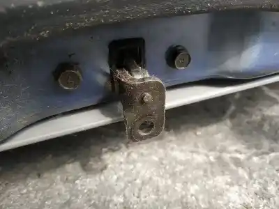 Second-hand car spare part hinge for kia sorento 2.5 crdi ex oem iam references   