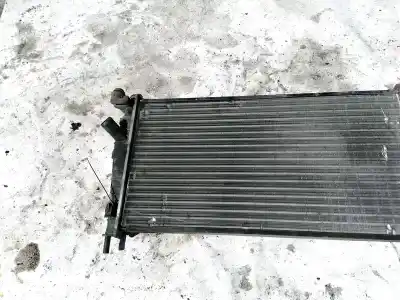 Автозапчастина б/у водяний радіатор для ford focus c-max (cap) 1.8 cat посилання на oem iam   