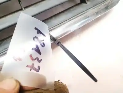 Автозапчасти б/у передняя решетка за audi a6, c5 1997.01 - 2001.08 2.4 121kw 1997.02 - 2005.01 ссылки oem iam 4b0853651a  