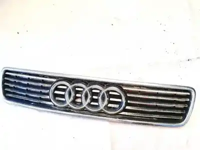 Автозапчасти б/у ПЕРЕДНЯЯ РЕШЕТКА за AUDI A4 AVANT (B5)  ссылки OEM IAM 8D0853651J  