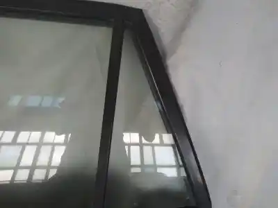 Pezzo di ricambio per auto di seconda mano vetro di custodia posteriore sinistro per toyota corolla (e11) 2.0 d-4d linea sol riferimenti oem iam 