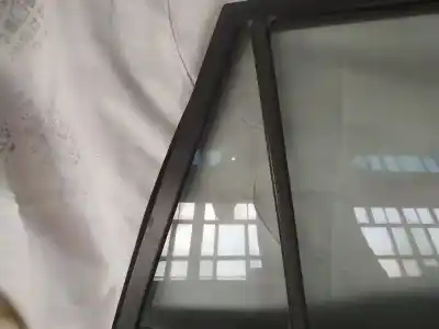 Pezzo di ricambio per auto di seconda mano custodia luna posteriore destra per toyota corolla (e11) 2.0 d-4d linea sol riferimenti oem iam 