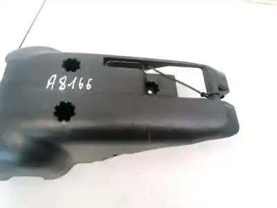 Pezzo di ricambio per auto di seconda mano plastica per volvo v50 (545) 2.0 d riferimenti oem iam 30680133  