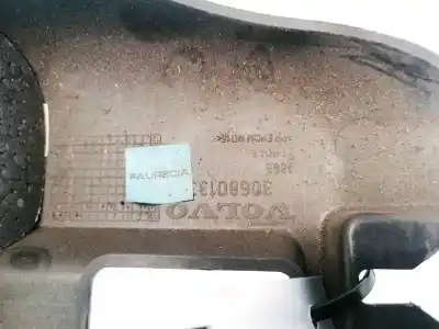 Pezzo di ricambio per auto di seconda mano plastica per volvo v50 (545) 2.0 d riferimenti oem iam 30680133  