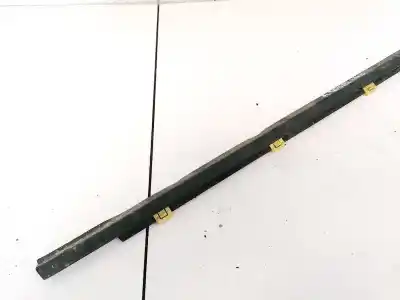 Pièce détachée automobile d'occasion plastiques pour hyundai i30 1.6 crdi cat références oem iam 