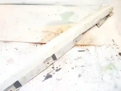 Peça sobressalente para automóvel em segunda mão embaladeira lado esquerdo (corte) por toyota corolla verso (r1) 2.0 d-4d luna referências oem iam 