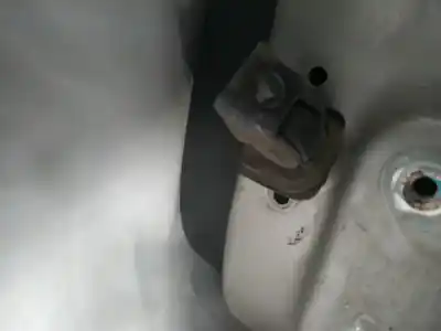 Second-hand car spare part hinge for skoda fabia (5j2 ) 1.2 oem iam references 