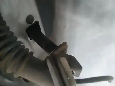 Second-hand car spare part hinge for skoda fabia (5j2 ) 1.2 oem iam references   