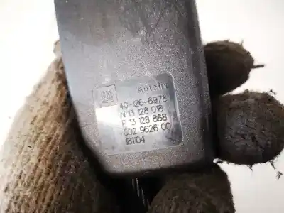 Автозапчасти б/у крюк для ремня задний правый за opel astra h caravan 1.7 16v cdti ссылки oem iam 13128018  