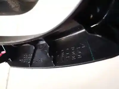 Автозапчасти б/у передние молдинги за toyota rav 4 (a3) 2.2 d-cat ссылки oem iam 5541142060  55411-42060