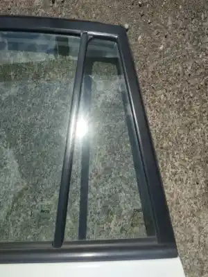 Peça sobressalente para automóvel em segunda mão vidro de custódia triangular traseiro esquerdo por toyota verso 2.0 d-4d referências oem iam   