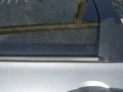 Pezzo di ricambio per auto di seconda mano plastica per honda fr-v (be) 1.7 riferimenti oem iam   