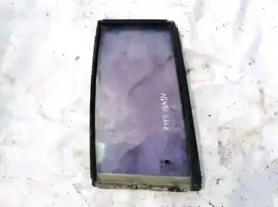 Second-hand car spare part left rear triangle quarter glass for ssangyong musso 2.9 70 kw oem iam references  Second-hand car spare part left rear triangle quarter glass for ssangyong musso 2.9 70 kw oem iam references