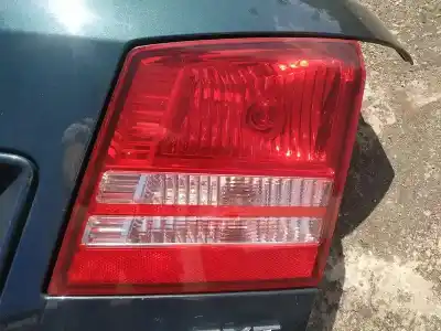 Автозапчасти б/у внутренний правый задний фонарь за dodge journey 2.0 16v crd cat ссылки oem iam   