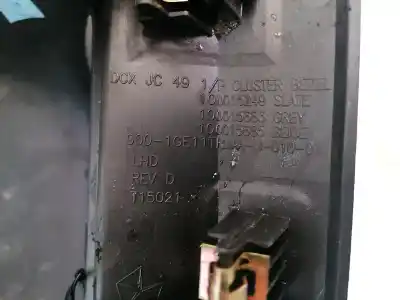 Автозапчасти б/у передние молдинги за dodge journey 2.0 16v crd cat ссылки oem iam 100015249  100015683