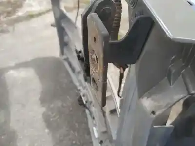 Second-hand car spare part tailgate gas strut for renault espace iv (jko) 1.9 authentique [1.9 ltr. - 88 kw dci diesel] oem iam references 