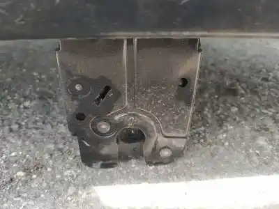 Second-hand car spare part trunk lock for audi a6 allroad quattro (4fh) 3.2 fsi oem iam references 