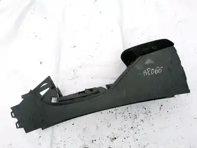 Second-hand car spare part center armrest for toyota rav 4 (a3) 2.2 turbodiesel cat oem iam references 5881142030
