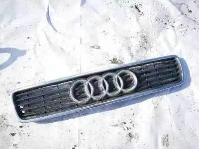 Автозапчасти б/у ПЕРЕДНЯЯ РЕШЕТКА за AUDI A4 AVANT (B5)  ссылки OEM IAM 8D0853651J  