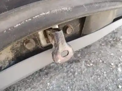 Second-hand car spare part hinge for mazda 2 (dy) 1.4 oem iam references   