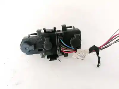 Pezzo di ricambio per auto di seconda mano Portalampada per AUDI A6 AVANT (4B5) 1.8 T Riferimenti OEM IAM 148162  