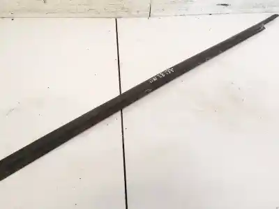 Peça sobressalente para automóvel em segunda mão plásticos por opel zafira a 2.0 dti referências oem iam 