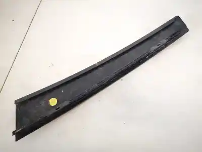Pièce détachée automobile d'occasion plastiques pour volkswagen golf v (1k1) 1.4 16v références oem iam   