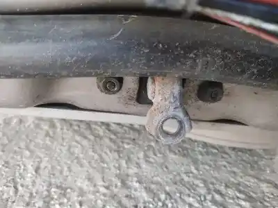 Second-hand car spare part hinge for kia ceed (ed) 1.6 crdi 115 oem iam references   