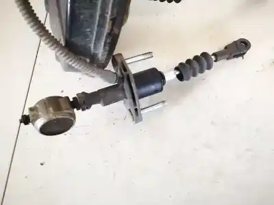 Peça sobressalente para automóvel em segunda mão cilindro de embreagem por opel zafira b 1.9 cdti referências oem iam 90581565