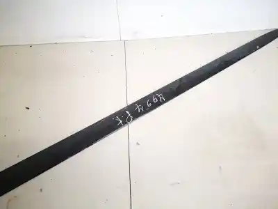 Peça sobressalente para automóvel em segunda mão plásticos por toyota corolla (e11) 2.0 d-4d linea sol referências oem iam 