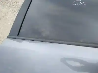 Pezzo di ricambio per auto di seconda mano plastica per opel zafira b 1.9 cdti riferimenti oem iam   