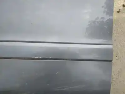 Pezzo di ricambio per auto di seconda mano plastica per opel zafira b 1.9 cdti riferimenti oem iam   