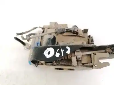 Автозапчастина б/у замок дверей заднього лівого для audi a8 (d2) 2.5 tdi посилання на oem iam 4d0839015d  