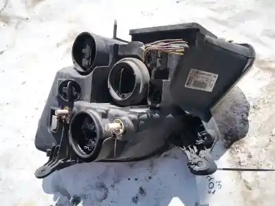 Second-hand car spare part right headlight for opel meriva b 1.7 16v cdti oem iam references 93321053  