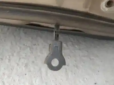 Second-hand car spare part hinge for hyundai i30 1.6 crdi cat oem iam references   