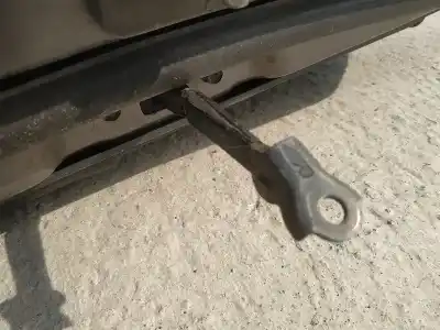 Pezzo di ricambio per auto di seconda mano cerniera per hyundai i30 1.6 crdi cat riferimenti oem iam 