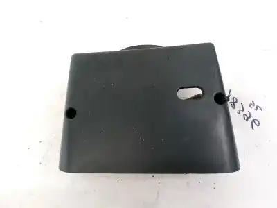 Pezzo di ricambio per auto di seconda mano modanatura anteriore per audi 80/90 (893) 1.8 riferimenti oem iam 893953516