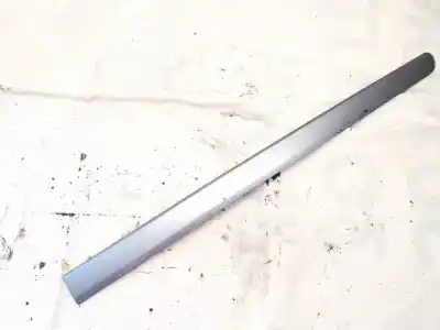 Peça sobressalente para automóvel em segunda mão plásticos por opel zafira b 1.9 cdti referências oem iam 13137775