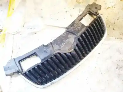 Peça sobressalente para automóvel em segunda mão grelha frontal por skoda praktik (5j) 1.4 tdi referências oem iam 5j0853668a