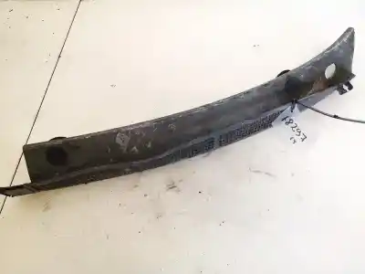 Peça sobressalente para automóvel em segunda mão grelha torpedo curcuvan por audi 80 (811/813) 1.8 referências oem iam 893819403  