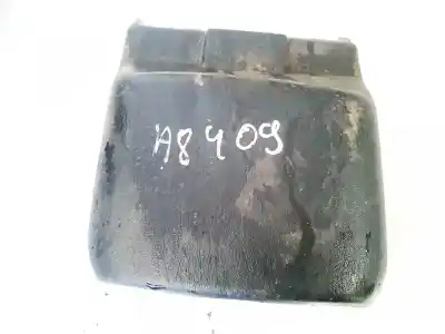 Pezzo di ricambio per auto di seconda mano Plastiche per MITSUBISHI CARISMA (DA_) 1.9 DI-D (DA5A) Riferimenti OEM IAM MR114068  